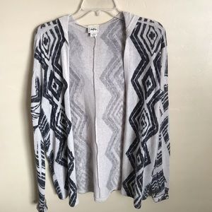 Super cute lightweight Buckle Daytrip cardigan!
